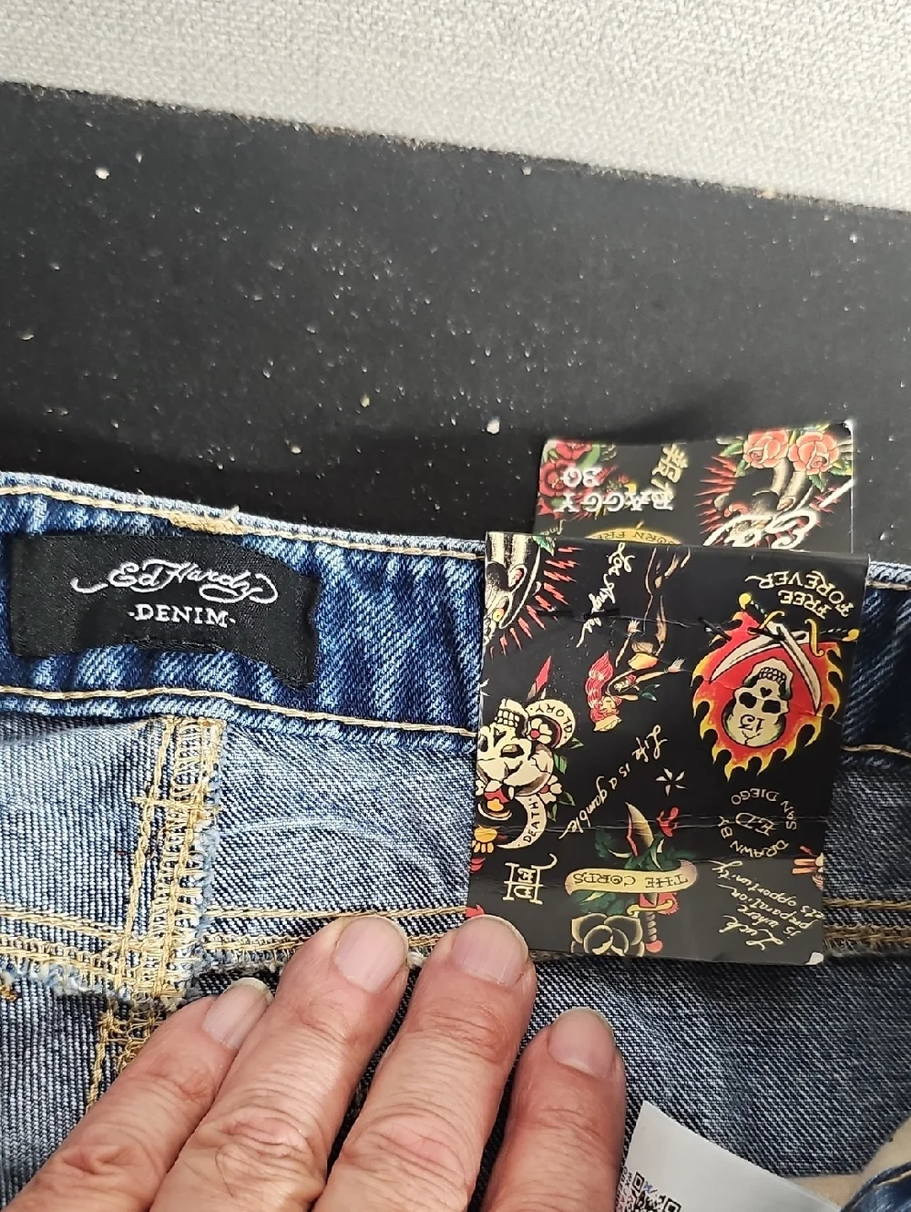 ED HARDY MULTI TATTOO BAGGY JEANS BFPM-05-001 - Picture 5 of 6
